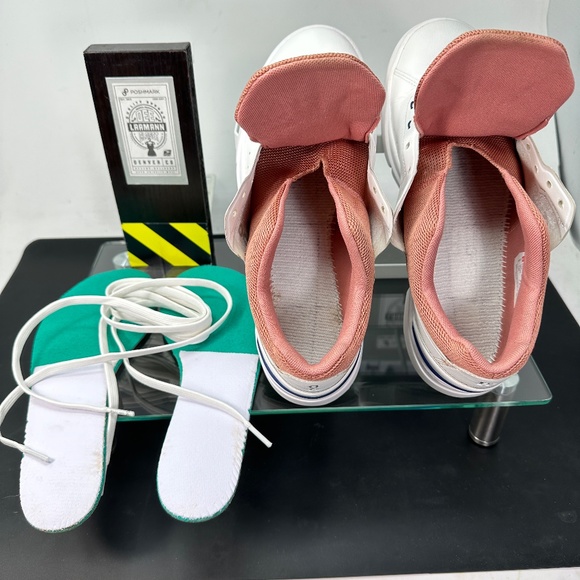 ON® —“The ROGER Advantage": Tennis Shoes / W-9.5 - Picture 5 of 16